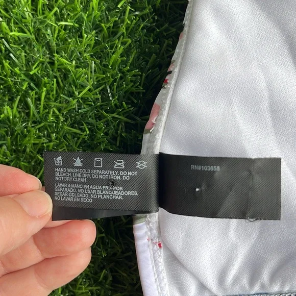 HURLEY Palm Leaf Print Bikini size small - Picture 8 of 13